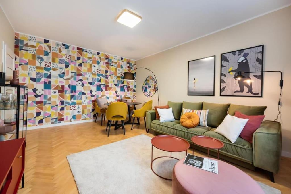 Eclectic City Apartment Near Old Town Varšava Exteriér fotografie